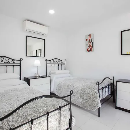 Villa Modern Mojones Casa Penyas Blancas Dos 4 Bedrooms Private Heated Pool Puerto Del Carmen *